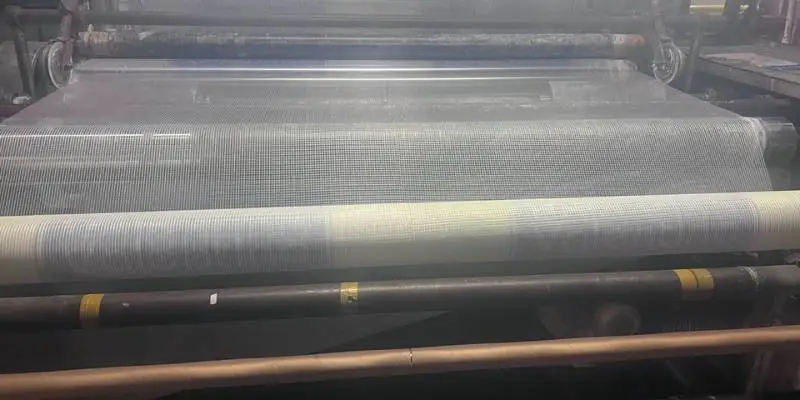 دستگاه تولید مش فایبرگلاس